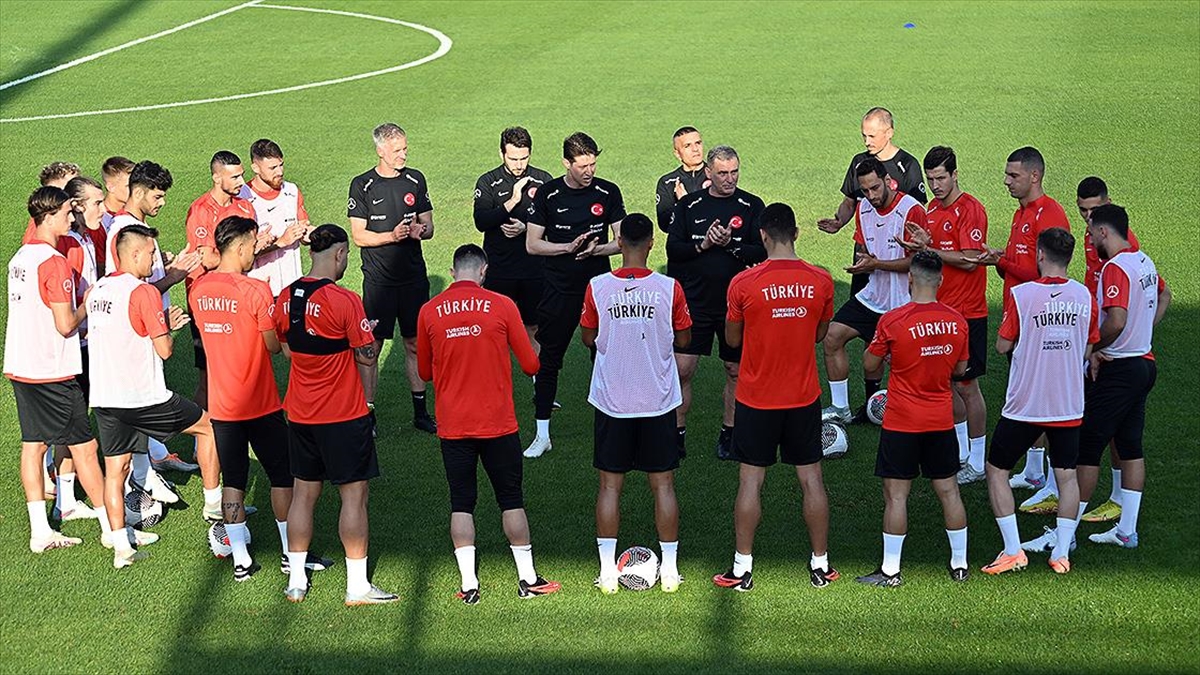 A Milli Futbol Takımı hazırlık maçında yarın Japonya ile karşılaşacak