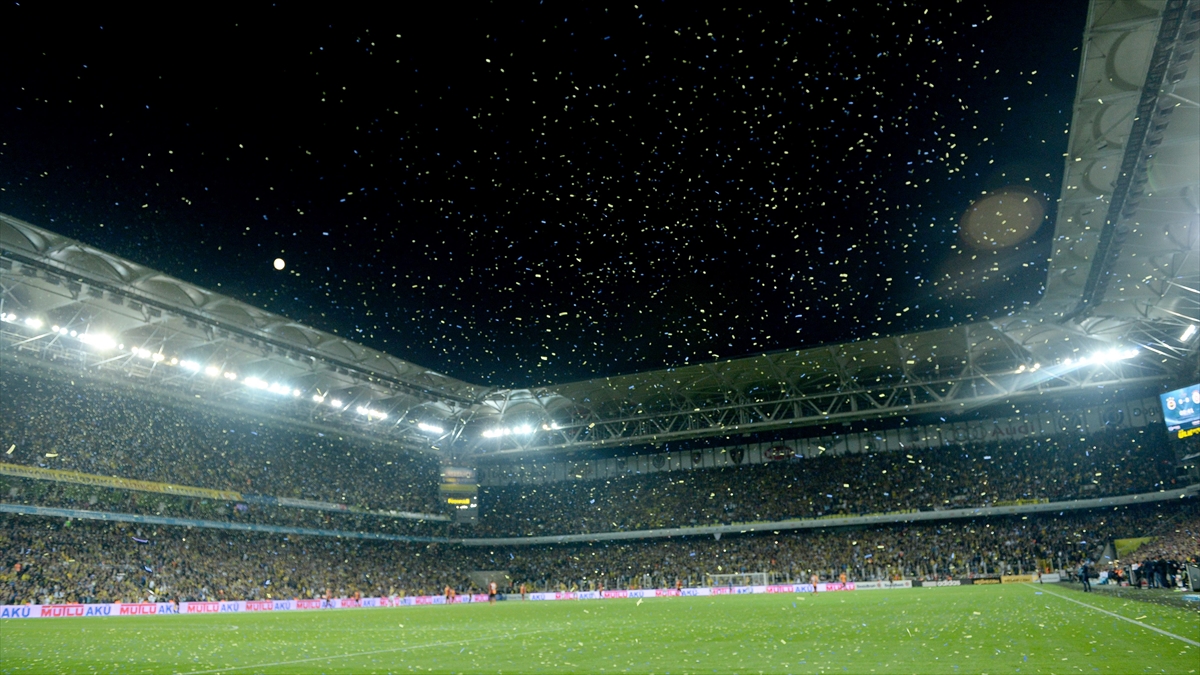 Fenerbahçe Tüzük Tadil Kongresi'nde yönetime, stada “Atatürk” ismi konulması yetkisi verildi