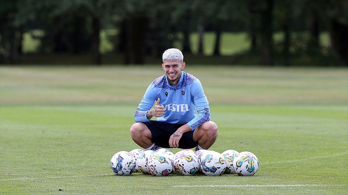 Trabzonspor, eski oyuncusu Berat Özdemir'i kiraladı