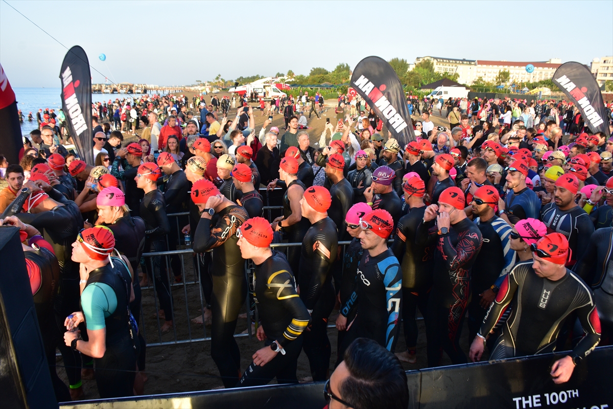 Ironman 70.3 Türkiye yarışları Antalya'da başladı