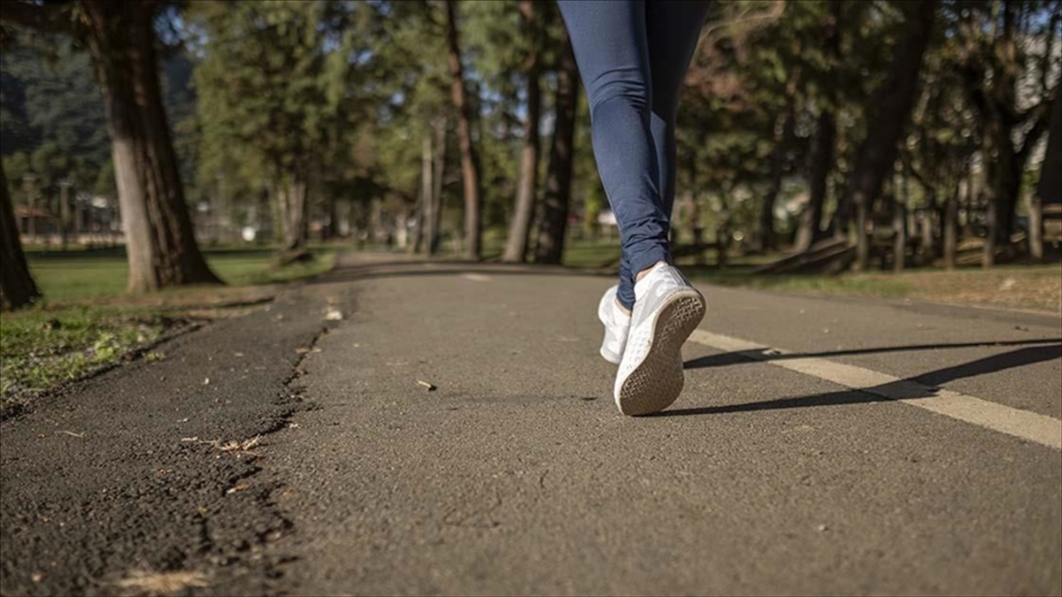 Sağlıklı beslenme ve düzenli fiziksel aktivite osteoporozu önlemeye katkı sağlıyor