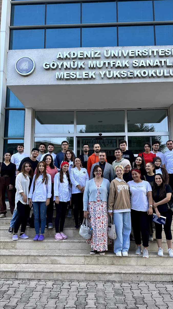 Göynük Mutfak Sanatları MYO'da “Gastronomi ve Medya” paneli düzenlendi