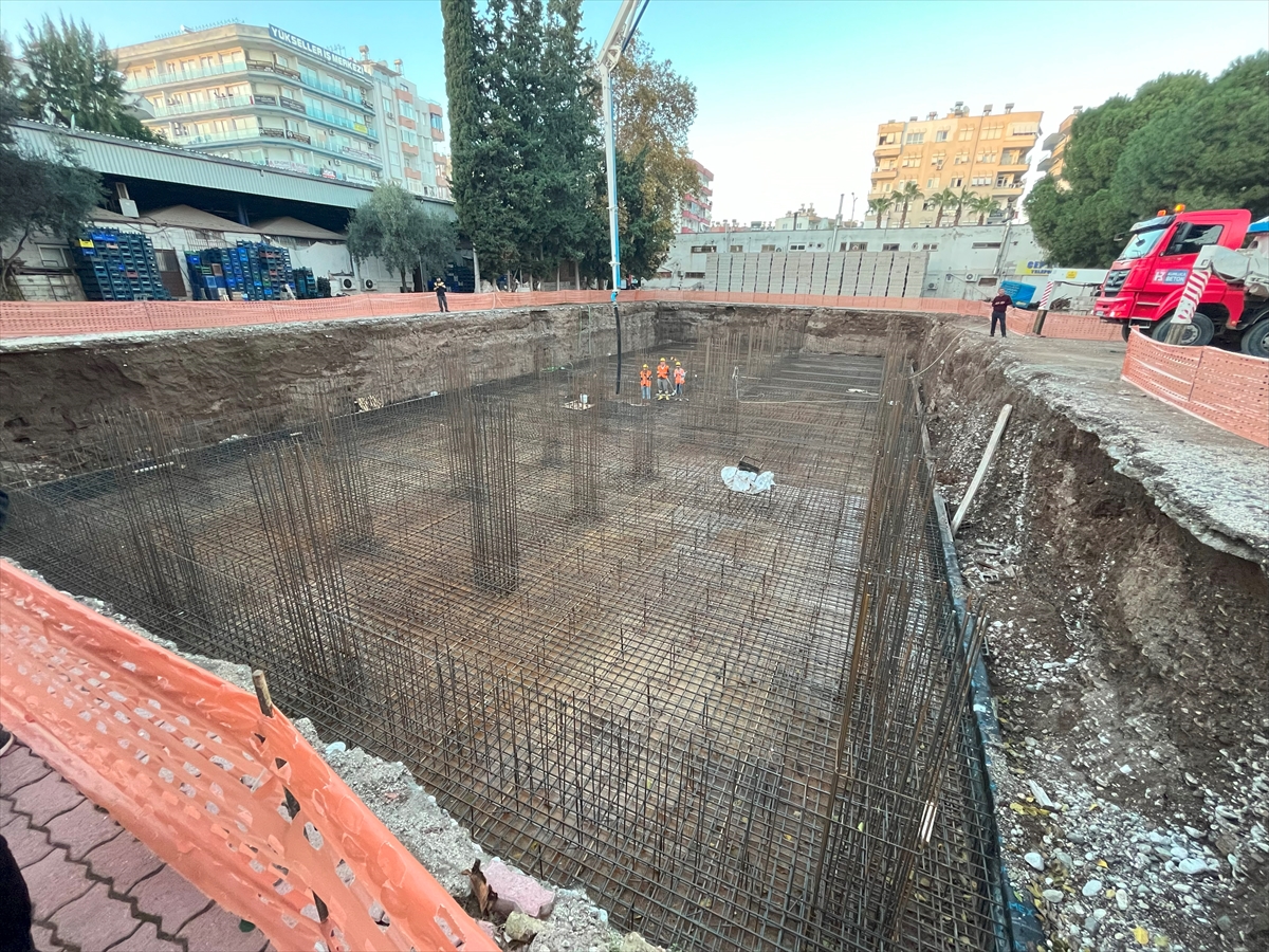 Kumluca'da Halk Eğitim Merkezi ve TOBB Anaokulu temeli törenle atıldı