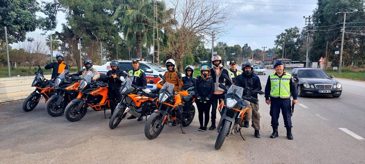 Antalya'da jandarmadan motosiklet denetimi