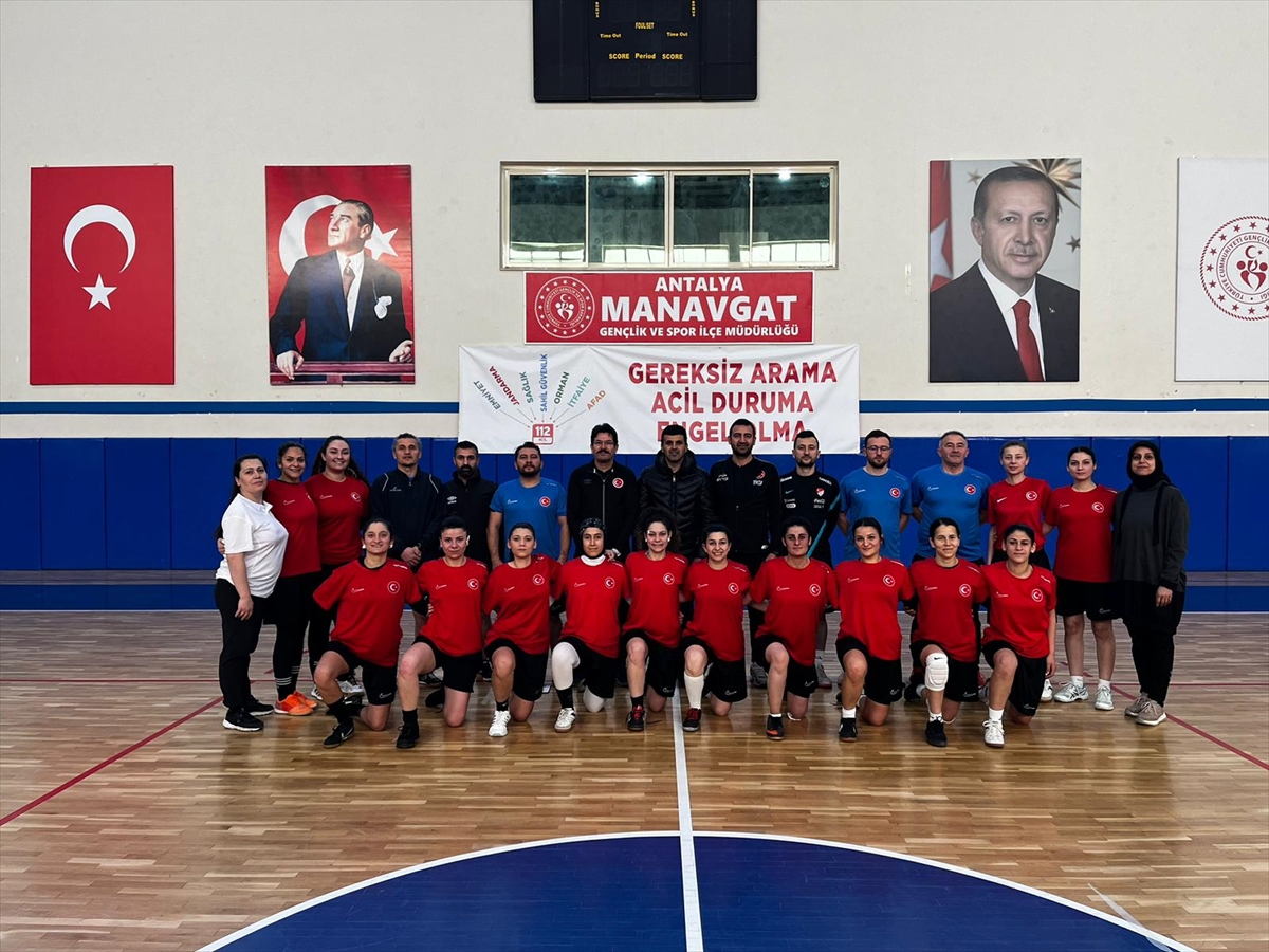 İşitme Engelliler Futsal A Milli Takım seçme kampı Antalya'da yapıldı