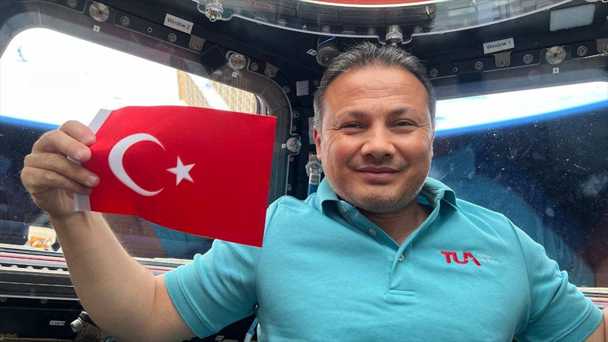 Astronot Gezeravcı'nın dönüş yolculuğu başlıyor