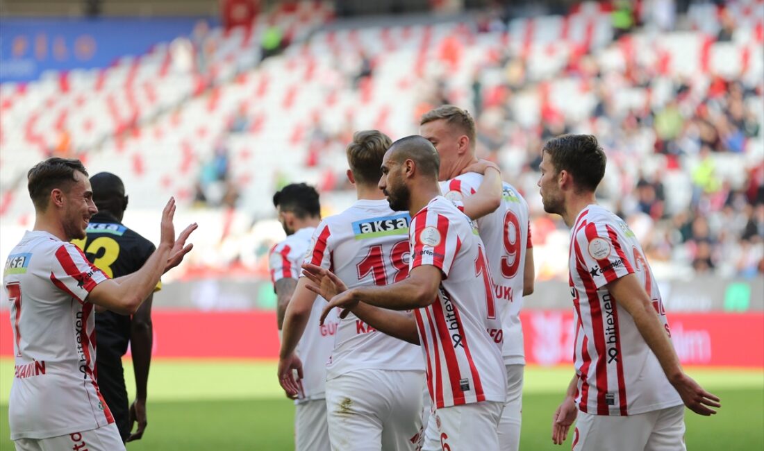 - Bitexen Antalyaspor: 2