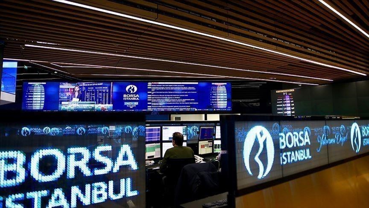 Borsa günü rekor seviyeden tamamladı