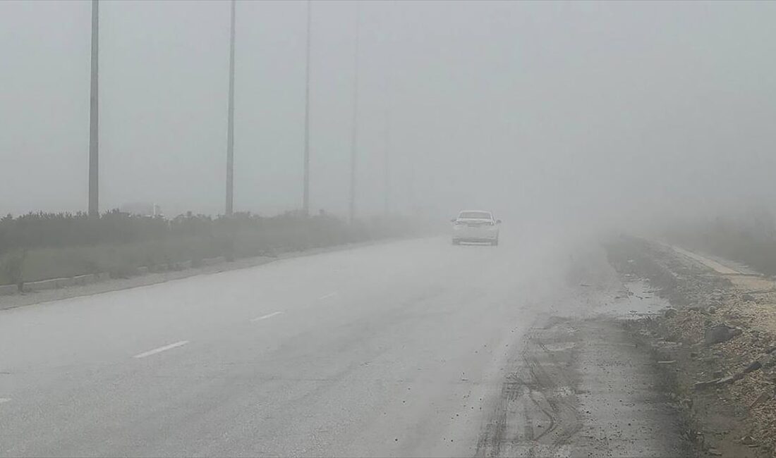 Hatay'da sis nedeniyle görüş