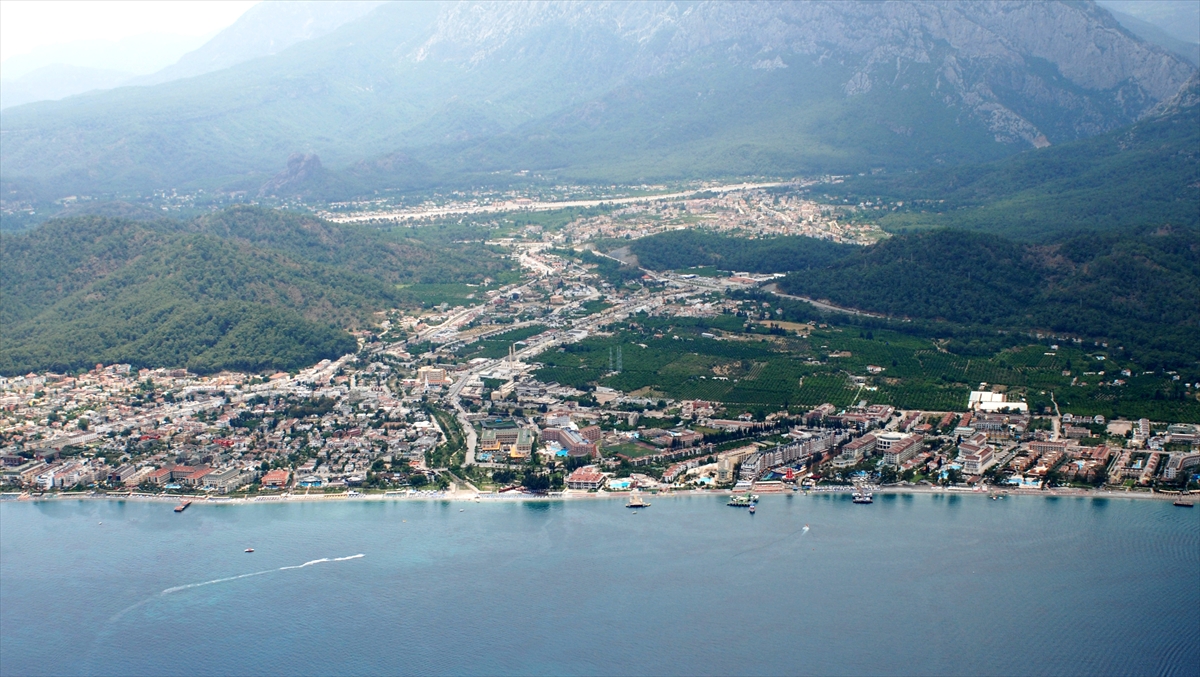 Kemer'in nüfusu 50 bine yaklaştı