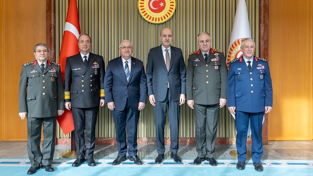 TBMM Başkanı Kurtulmuş, Bakan Güler, Orgeneral Gürak ve Kuvvet Komutanlarını kabul etti