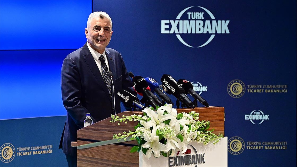 Ticaret Bakanı Bolat: Eximbank’ın sermayesi 35 milyar 700 milyon liraya çıkarıldı