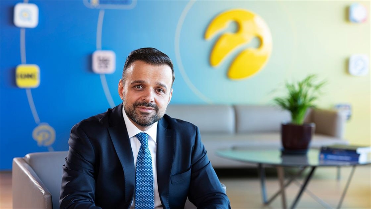 Turkcell uydular üzerinden mobil servisler sunmayı amaçlayan Lynk ile işbirliğine imza attı