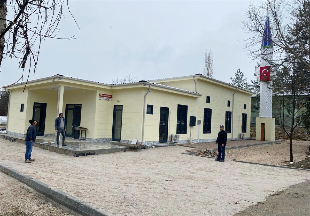 Karmod, Kahramanmaraş'ta 45 günde çelik cami projesini tamamladı