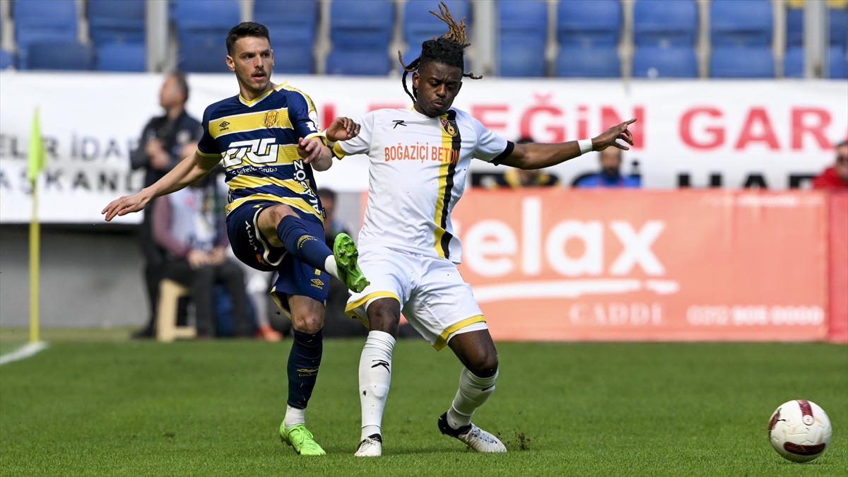 MKE Ankaragücü ile İstanbulspor berabere kaldı