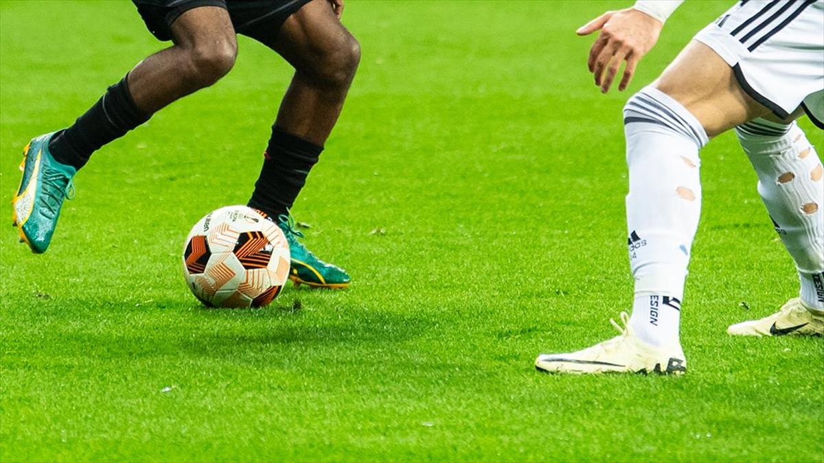 UEFA Avrupa Ligi'nde Bayer Leverkusen, Liverpool, Roma ve Atalanta çeyrek finale çıktı