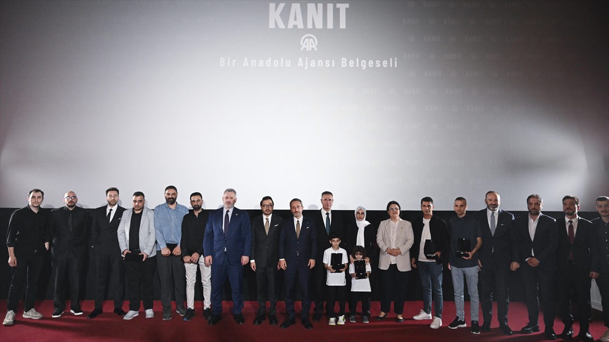 AA'nın “Kanıt” belgeselinin galası yapıldı