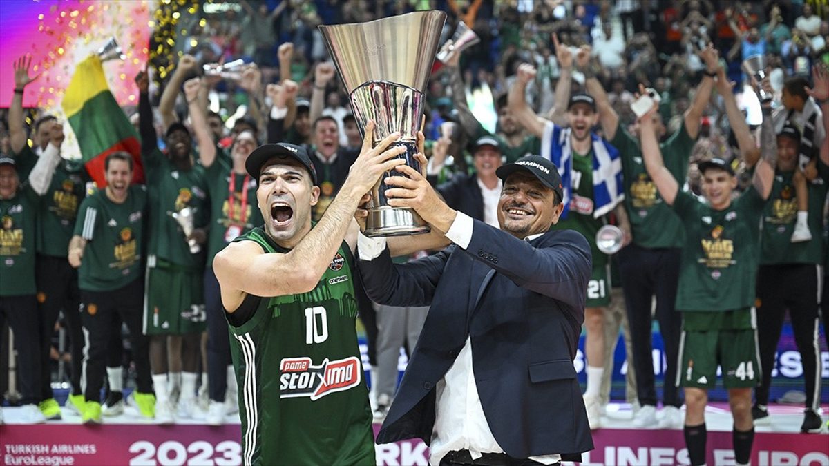 Ergin Ataman, 6. Avrupa şampiyonluğunu Panathinaikos’la kazandı