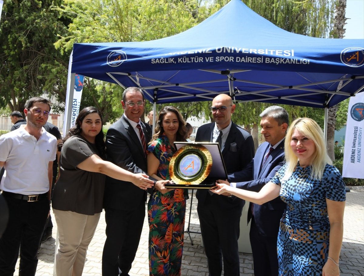 Akdeniz Üniversitesi'nde hasta yakınları otel konforunda ağırlanacak