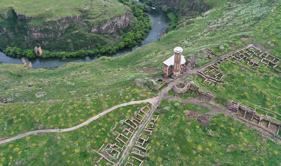 Kars'ta bulunan UNESCO Dünya