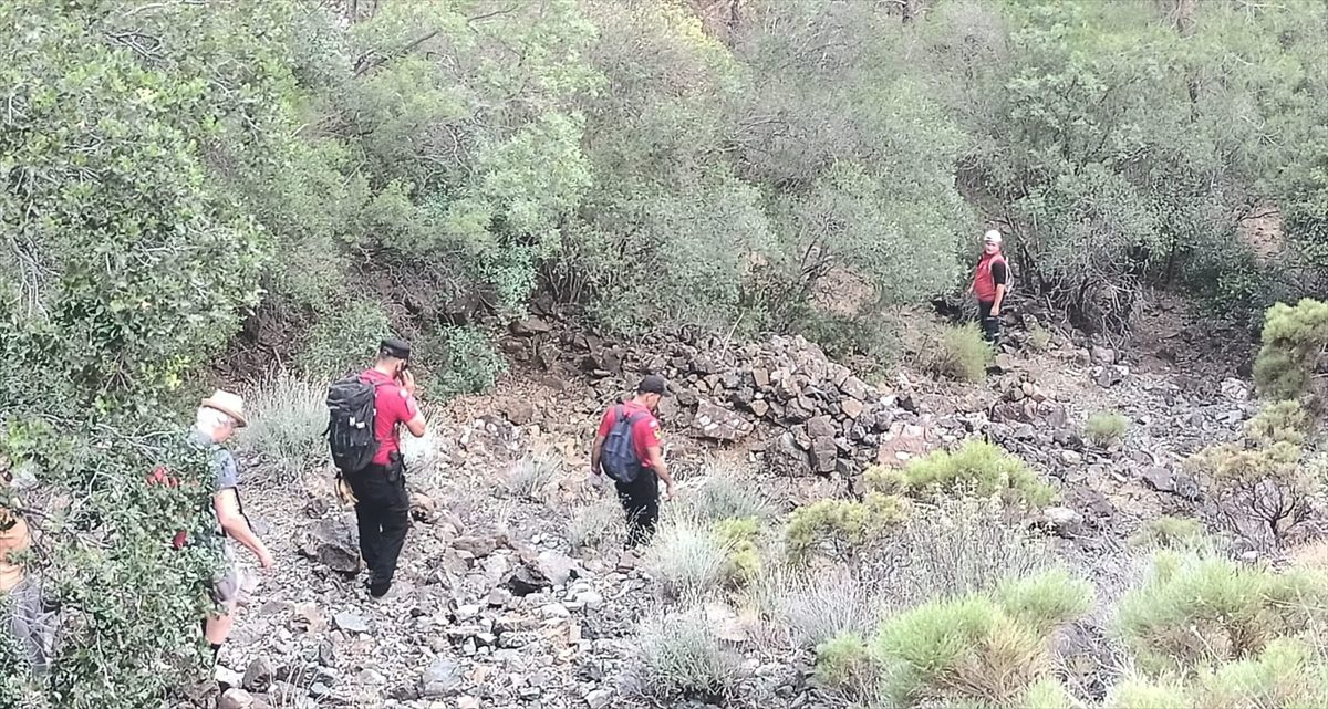 Antalya'da doğa yürüyüşünde rahatsızlanan turist ölü bulundu