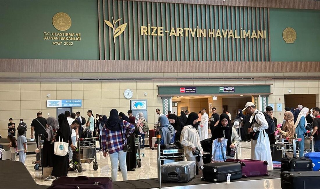 Rize-Artvin Havalimanı'na Bahreyn'den ilk