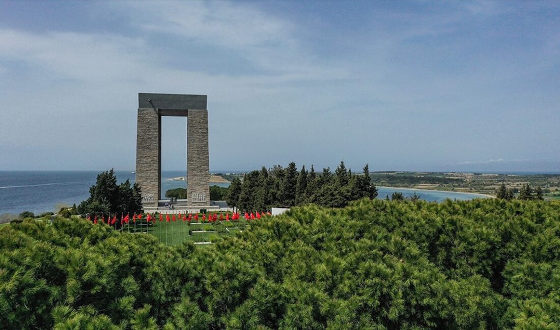 Çanakkale'nin Eceabat ilçesinde ormana