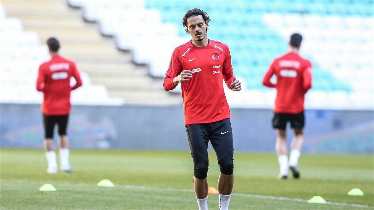 Enes Ünal, A Milli Takım aday kadrosundan çıkarıldı