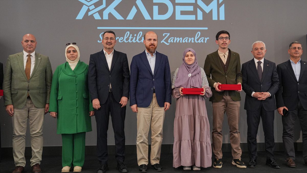 İbn Haldun Akademi Ödülleri sahiplerini buldu