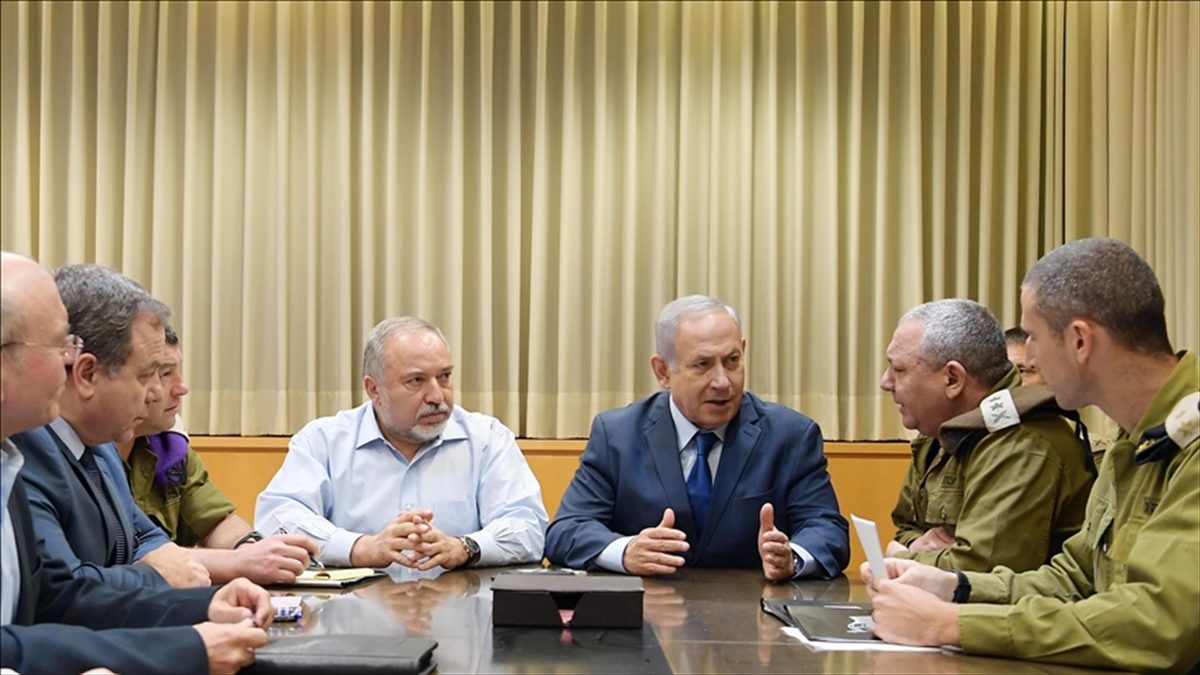 İsrail’de Başbakan Netanyahu, Savaş Kabinesi’ni feshetti