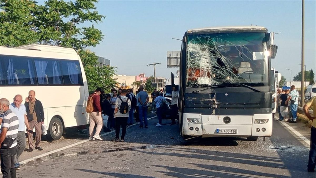 Kırklareli’nde zincirleme trafik kazasında 19 kişi yaralandı