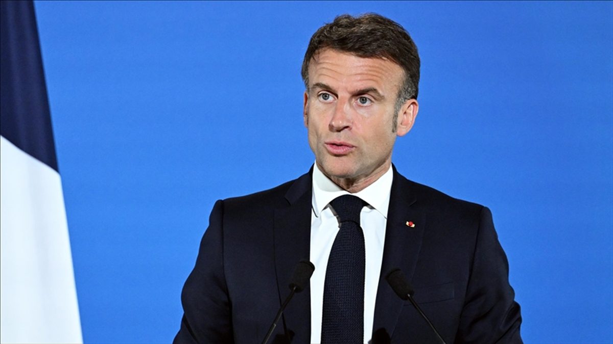 Macron: Gazze’deki savaş sona ermeli