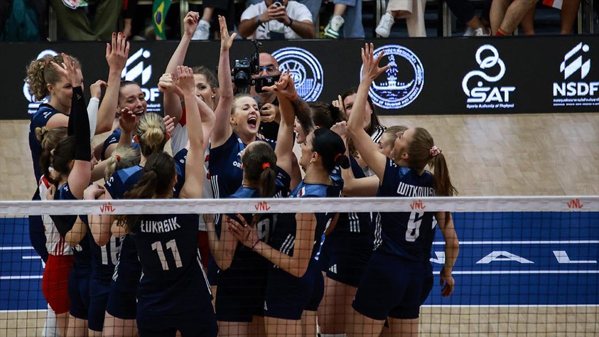 Polonya, FIVB Kadınlar Milletler Ligi’nde 3’üncü oldu