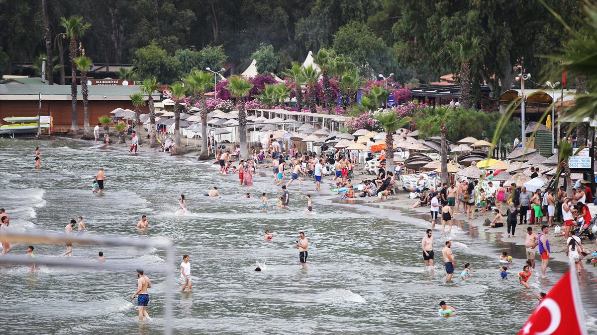 “Sakin kent” Akyaka, bayram tatilini hareketli geçirdi