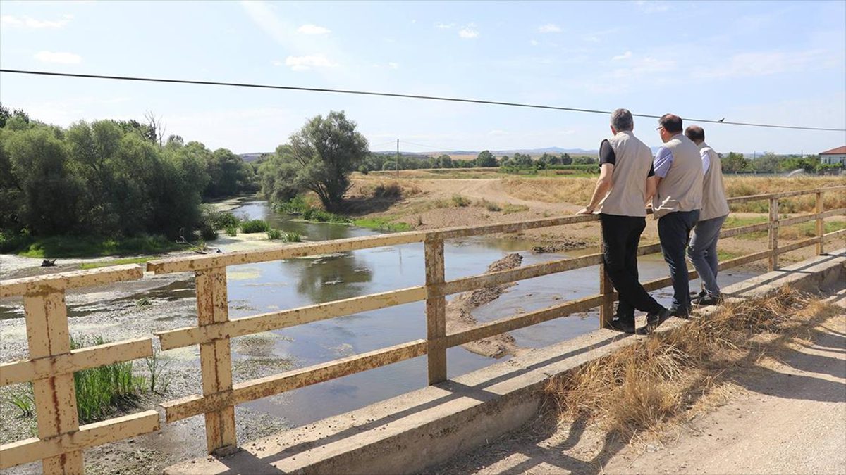 Tunca Nehri’nde kuraklık nedeniyle kontrollü sulamaya geçildi