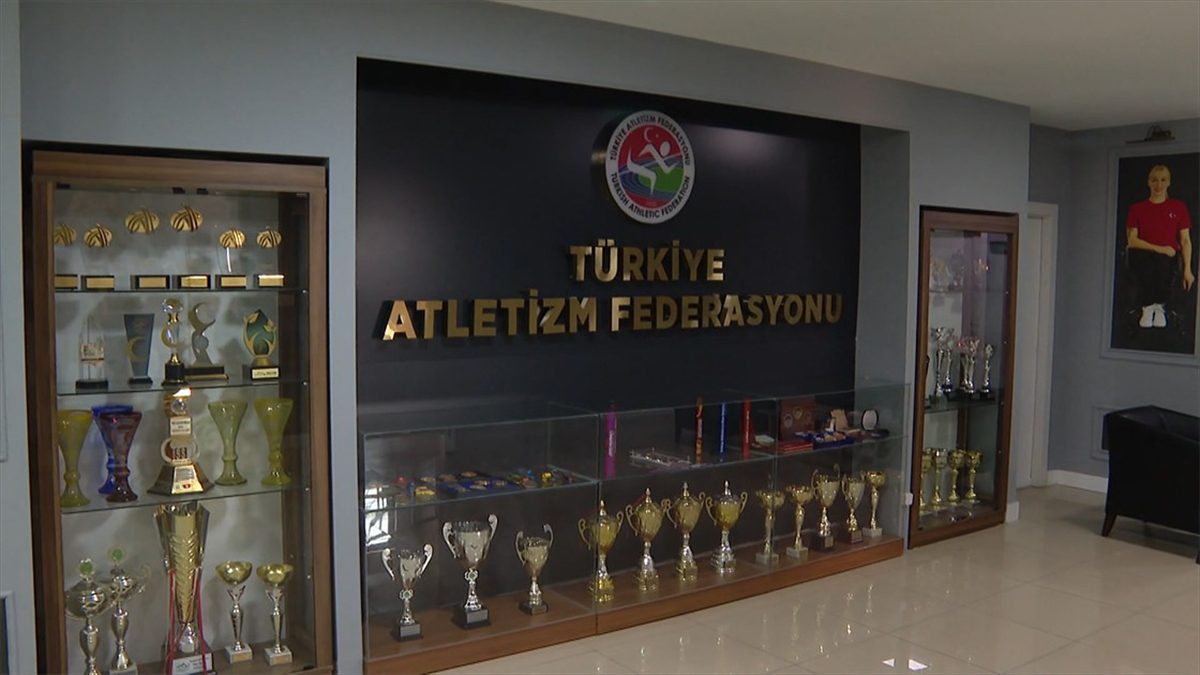 Türk atletizmi Avrupa Şampiyonası’na umutlu gidiyor