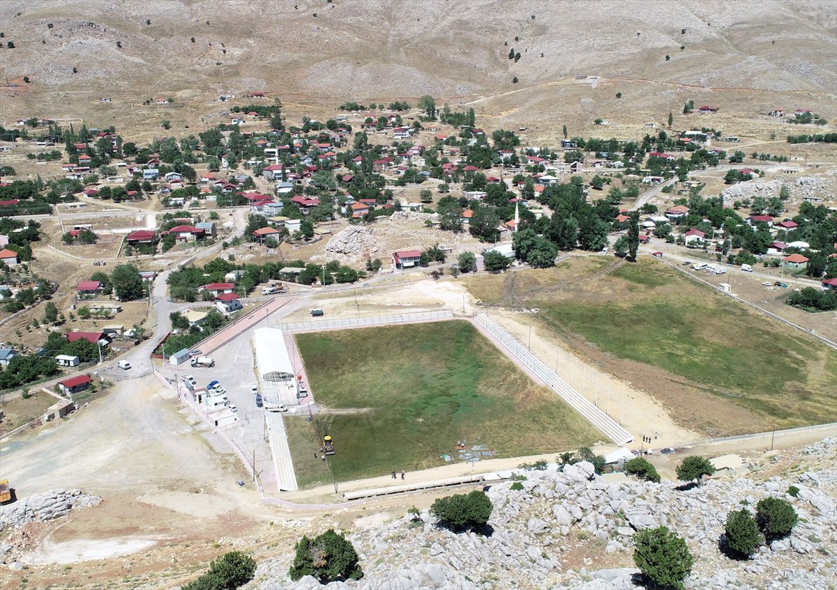 26. Feslikan Yağlı Güreşleri'nde 800 pehlivan er meydanına çıkacak