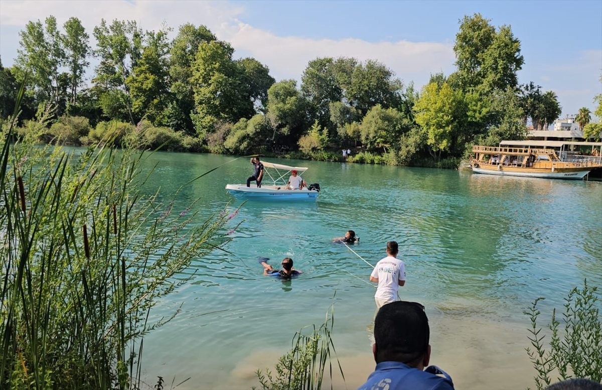 Antalya'da yüzmek için ırmağa giren kişi boğuldu