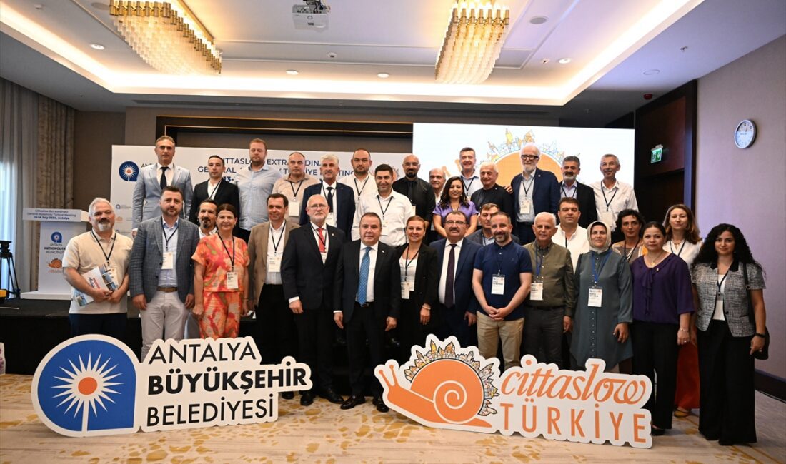 - Antalya Büyükşehir Belediye