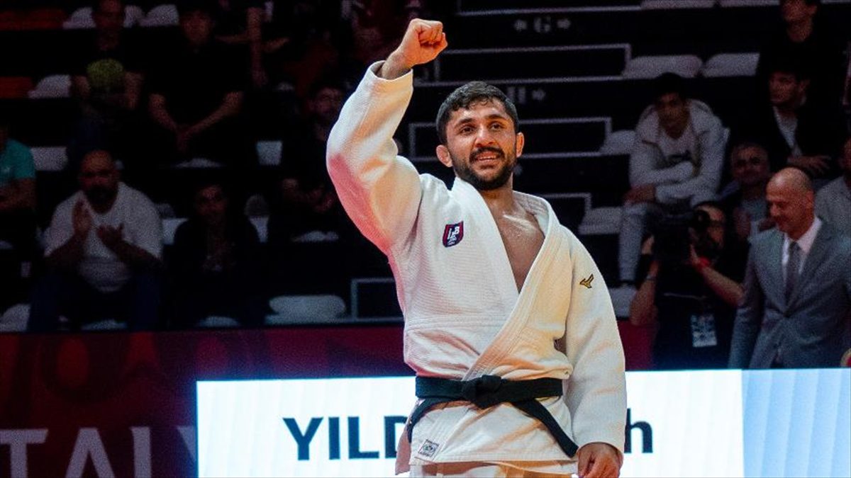 Judoda milli sporcu Salih Yıldız, Jamaikalı McKenzie’yi yenerek çeyrek finale yükseldi