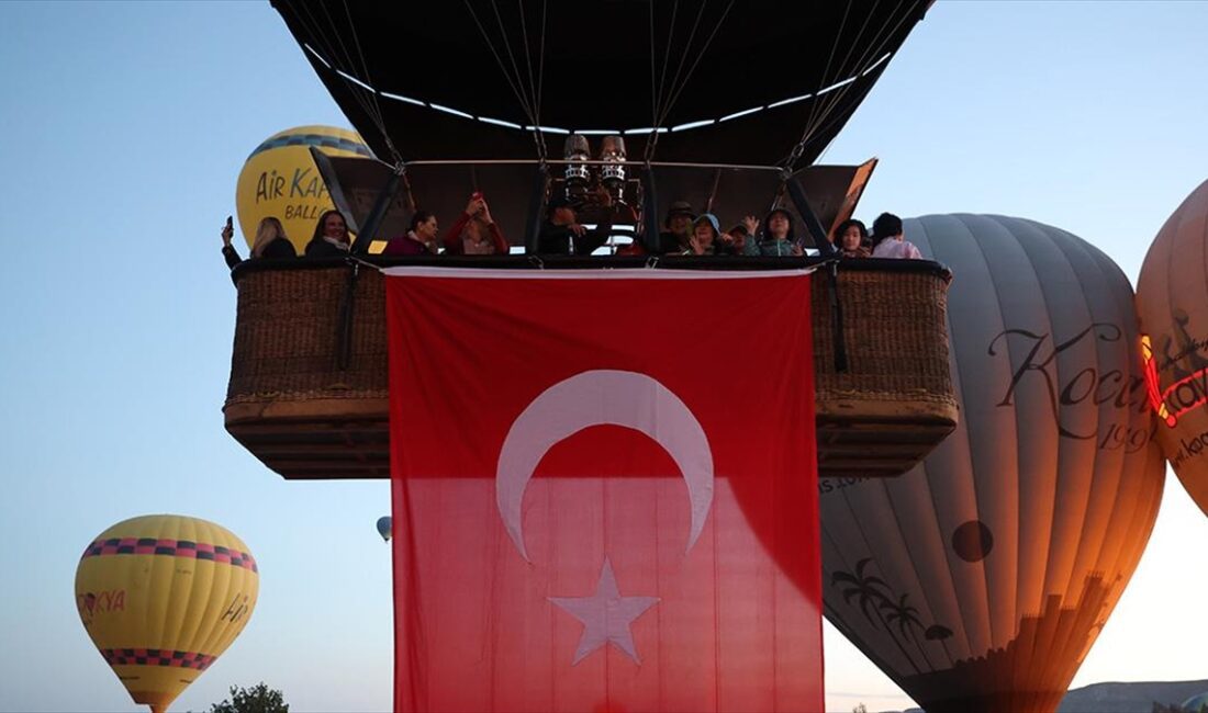 Kapadokya bölgesindeki sıcak hava