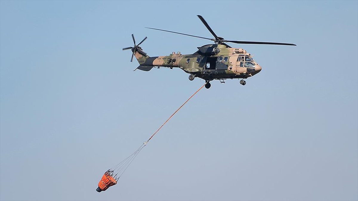 MSB’den orman yangınlarıyla mücadeleye 15 helikopterle destek