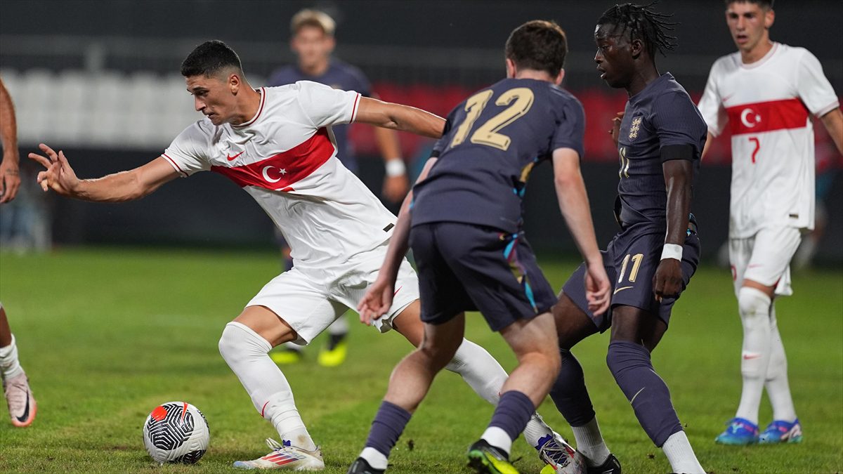 20 Yaş Altı Milli Futbol Takımı, Elit Lig’de İngiltere ile 1-1 berabere kaldı