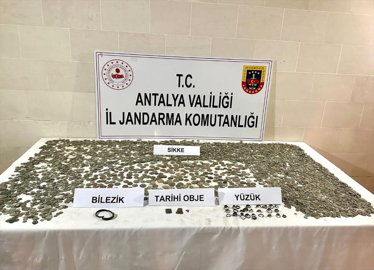 Antalya'da tarihi eser operasyonunda 1 kişi yakalandı