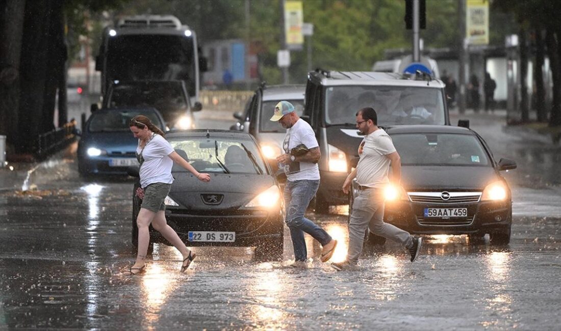 Edirne ve Kırklareli'nde şiddetli