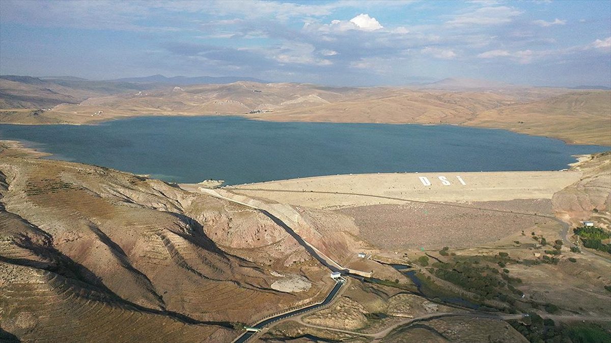 Yazıcı Barajı’nın sağladığı modern sulama imkanlarıyla tarımda verim ve çeşitlilik artıyor