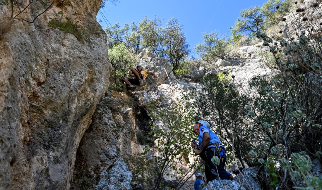 ANTALYA (AA) – GÜLSEM