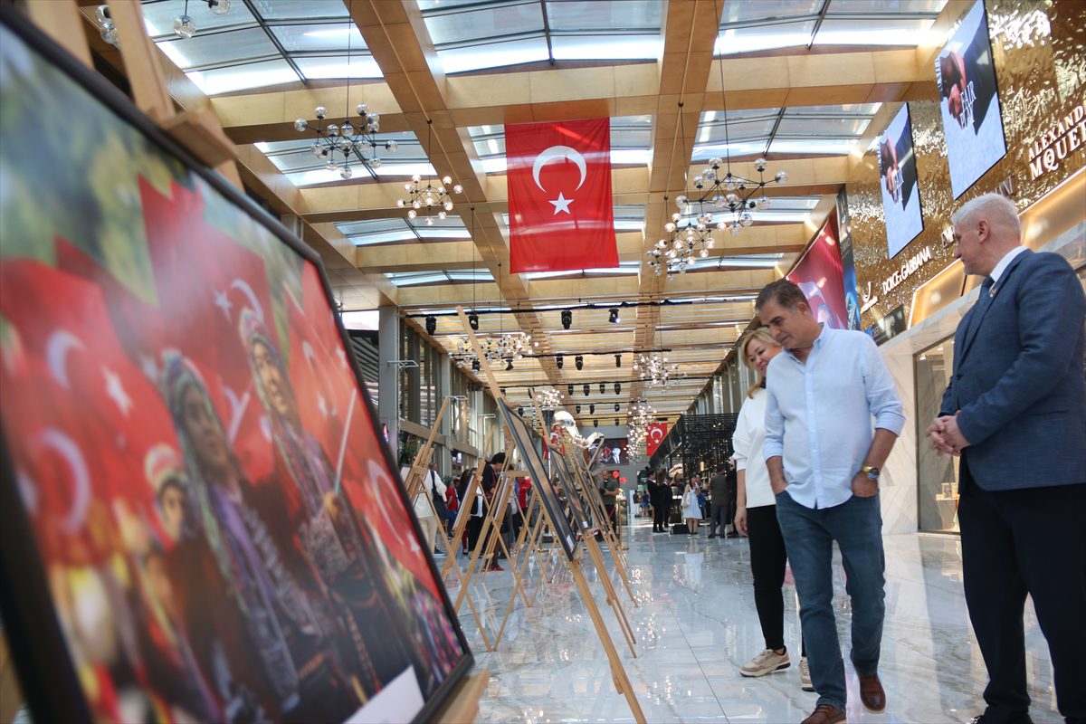 Antalya'da “Cumhuriyet'in 101. yılında Gazete ve Fotoğraf Sergisi” açıldı