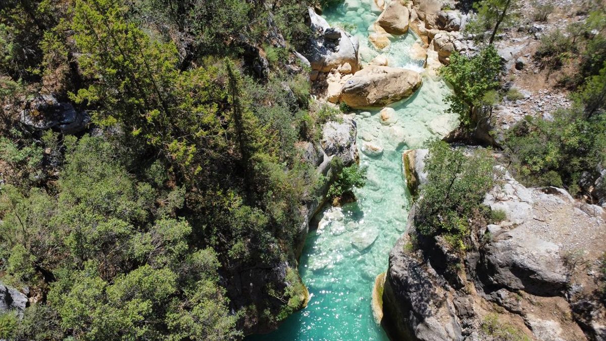 Antalya'da “Gümüşdamla Kanyonu” doğaseverlerin rotasında