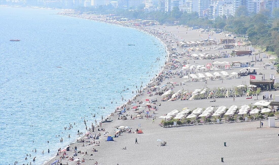 Antalya'da güneşli havayı değerlendirmek